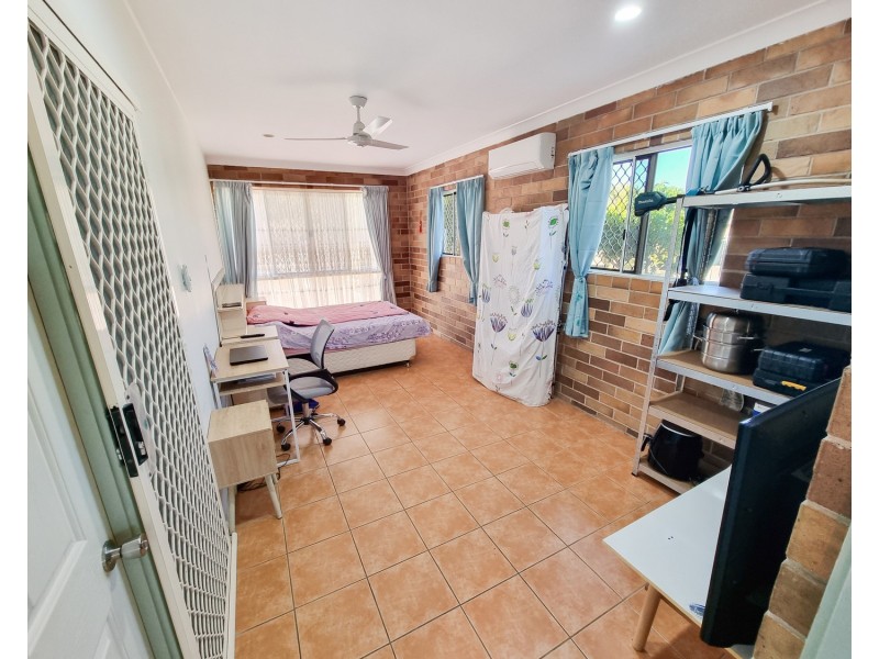 33 Elphinstone Street, Bowen QLD 4805