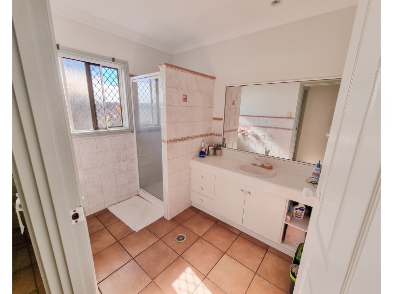 33 Elphinstone Street, Bowen QLD 4805