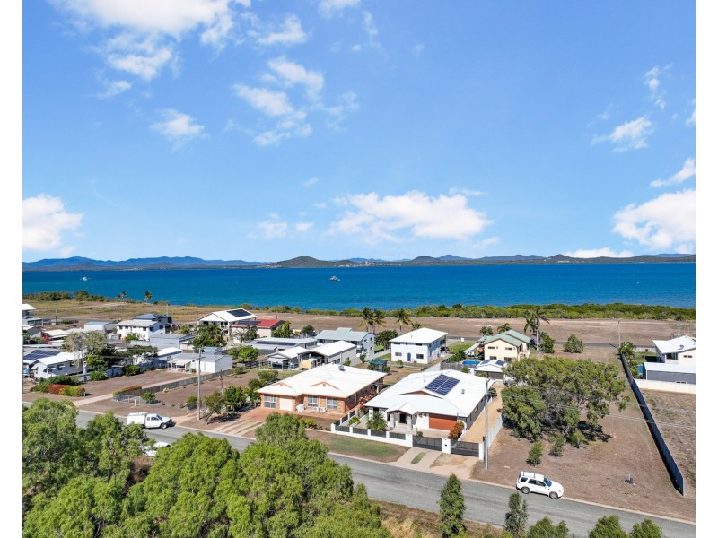 33 Elphinstone Street, Bowen QLD 4805