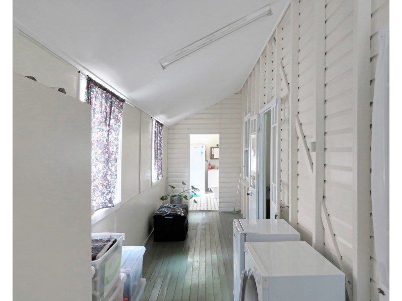 19 Powell Street, Bowen QLD 4805