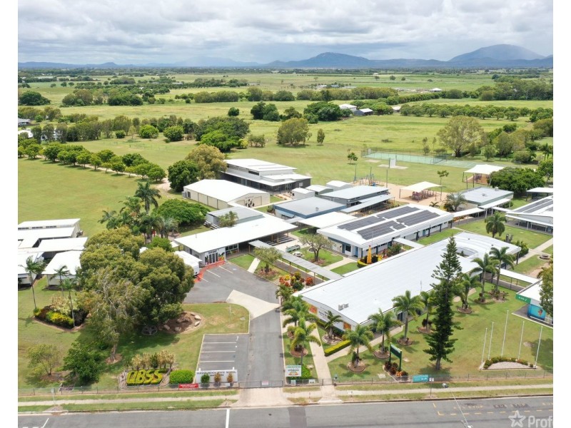 24 Tracey Street, Bowen QLD 4805