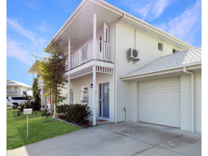 8 Pacific Drive, Bowen QLD 4805
