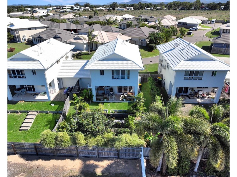 8 Pacific Drive, Bowen QLD 4805