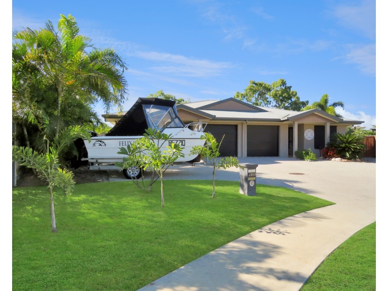 1/23 Tea Tree Close, Bowen QLD 4805