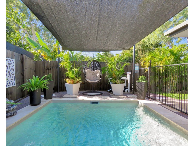 1/23 Tea Tree Close, Bowen QLD 4805