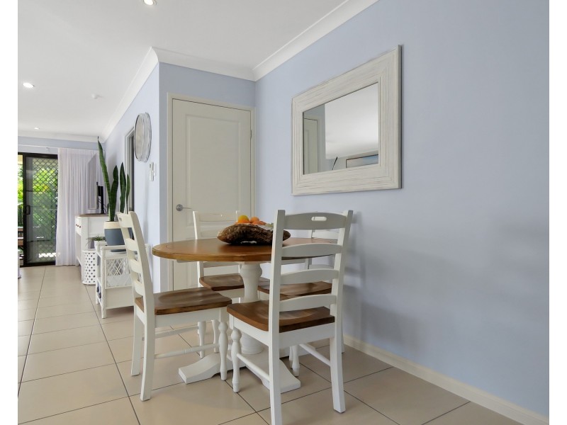 1/23 Tea Tree Close, Bowen QLD 4805