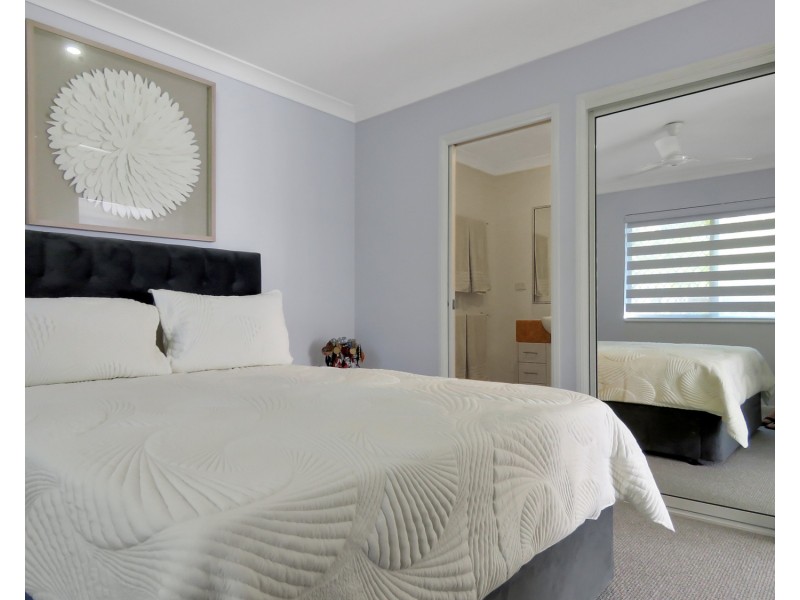 1/23 Tea Tree Close, Bowen QLD 4805