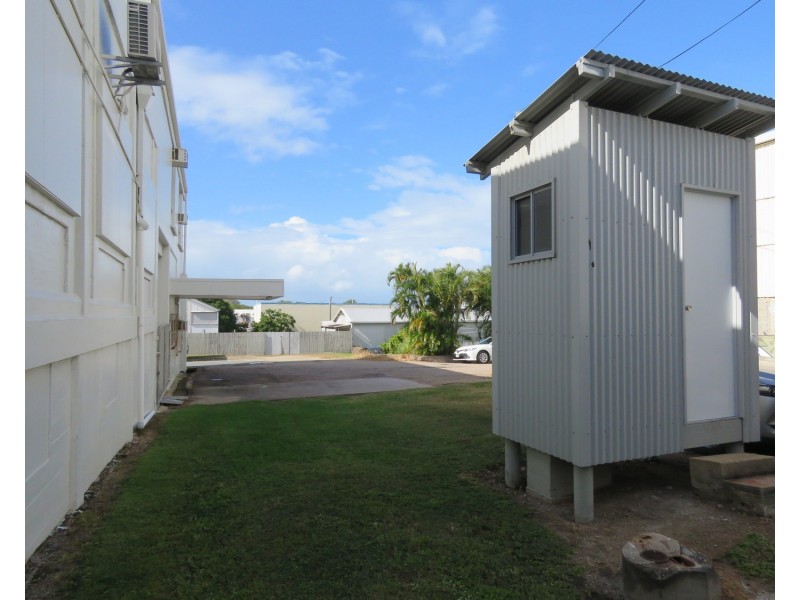 32 Herbert Street, Bowen QLD 4805