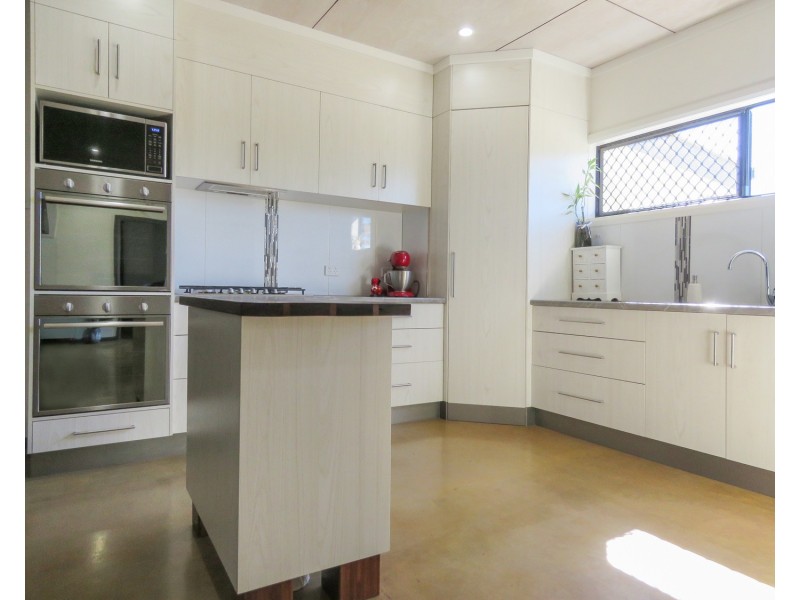 172 Africandar Road, Bowen QLD 4805