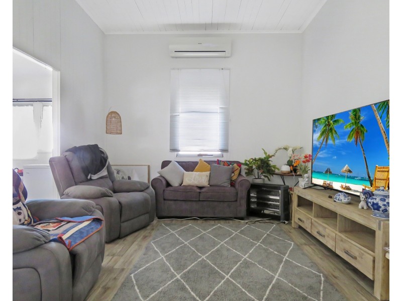 94 Herbert Street, Bowen QLD 4805