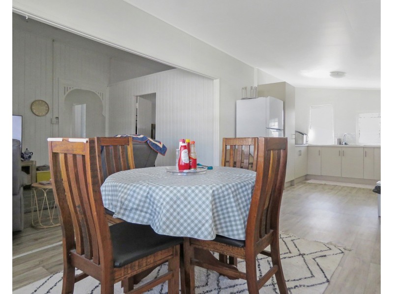 94 Herbert Street, Bowen QLD 4805