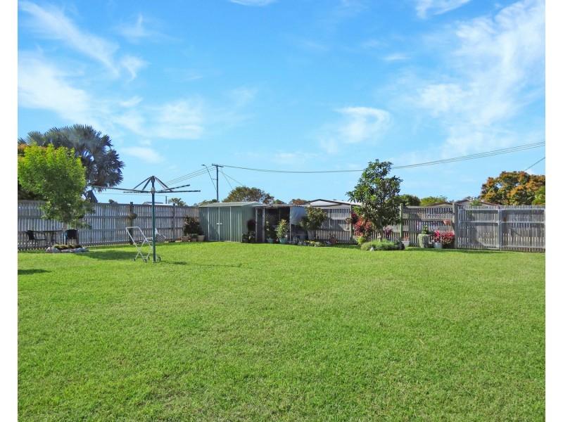 94 Herbert Street, Bowen QLD 4805