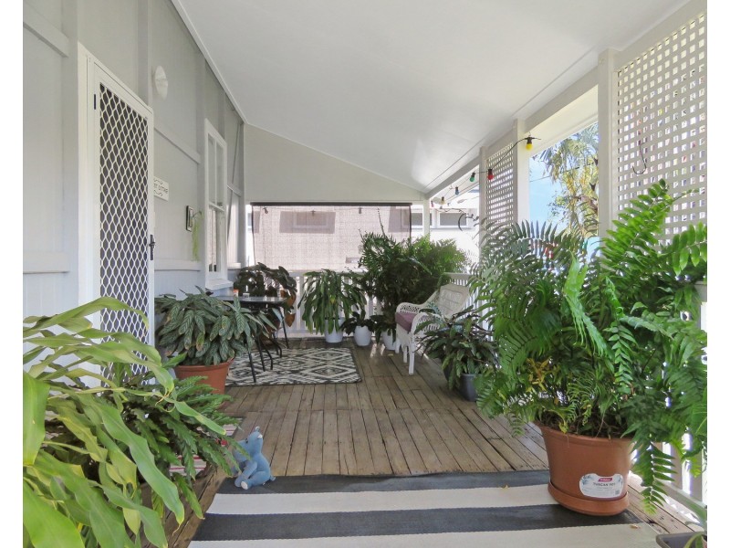94 Herbert Street, Bowen QLD 4805