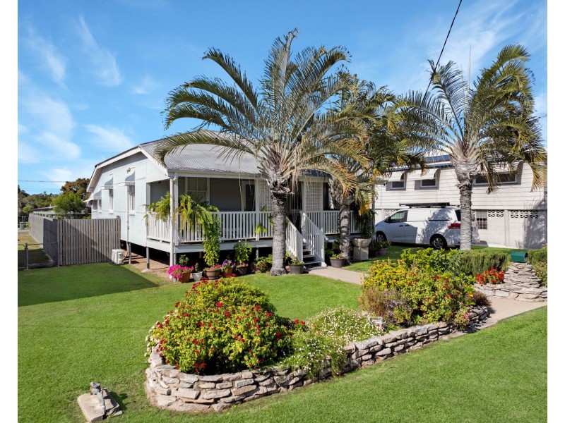 94 Herbert Street, Bowen QLD 4805
