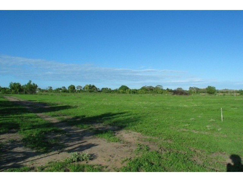 NEW LOTS Ascot Cres Off Betzels Lane, Bowen QLD 4805