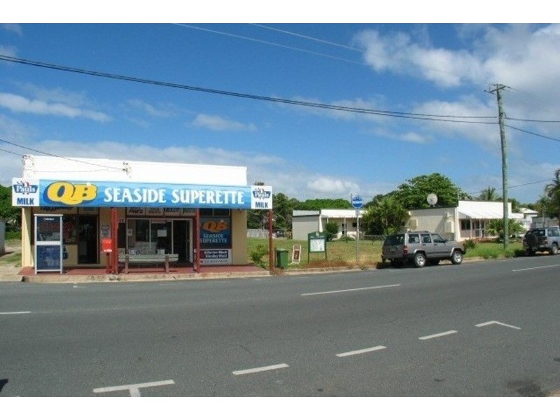 41 Murroona Street, Bowen QLD 4805