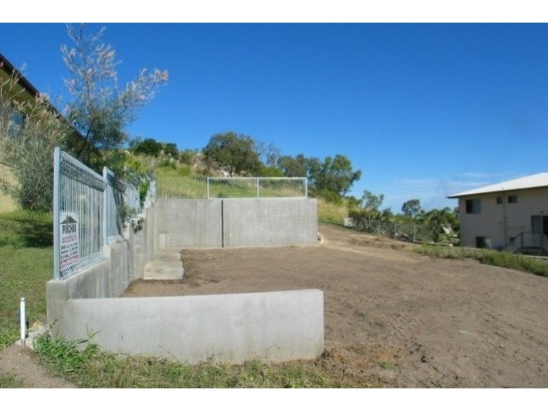 13 Pilcher Place, Bowen QLD 4805