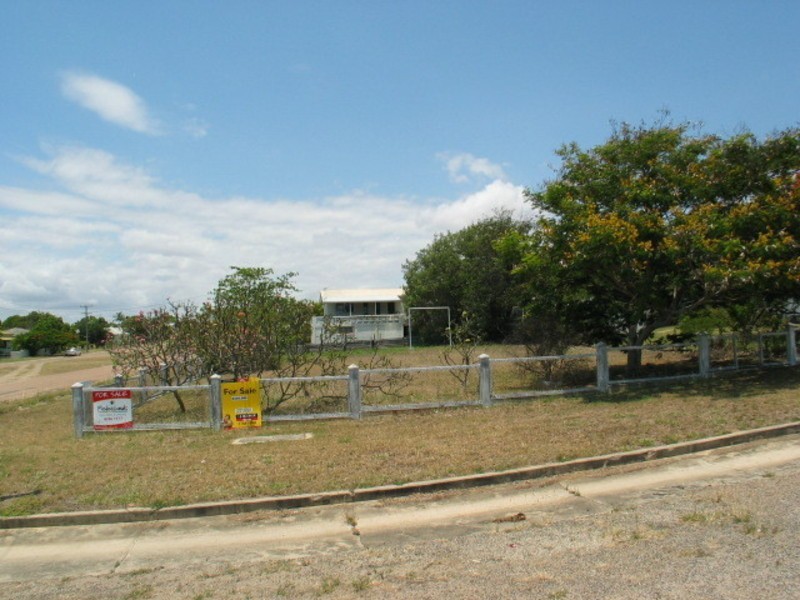 29a Leichhardt Street, Bowen QLD 4805