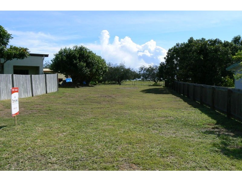 86 Whitsunday Street, Bowen QLD 4805