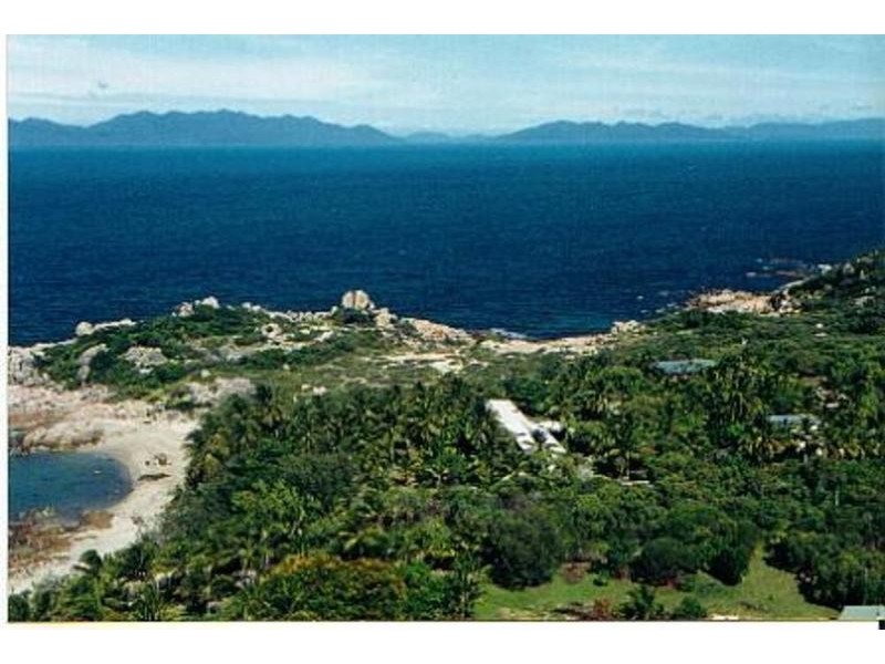 73 Murrays Bay Road, Bowen QLD 4805