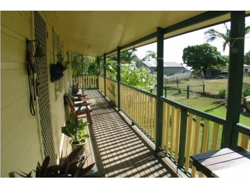 65 Reynolds Street, Bowen QLD 4805