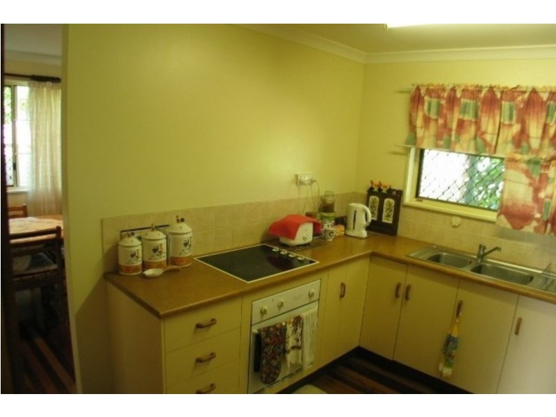 65 Reynolds Street, Bowen QLD 4805