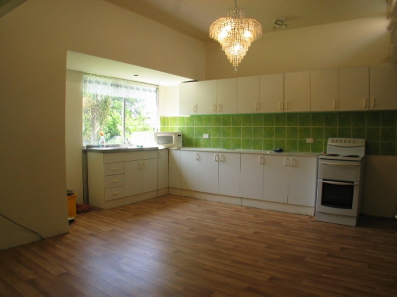 60 Gordon Street, Bowen QLD 4805