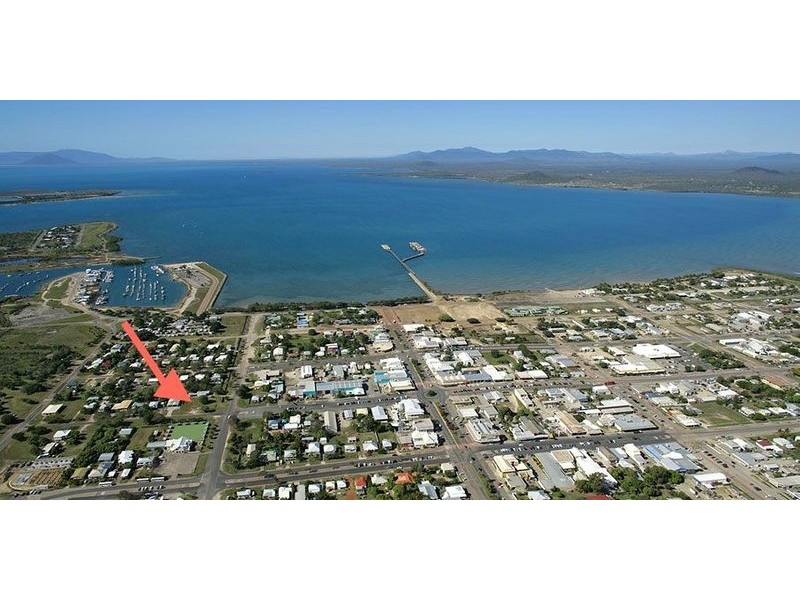 17 Williams Street, Bowen QLD 4805