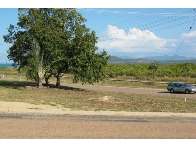 108 Williams, Bowen QLD 4805