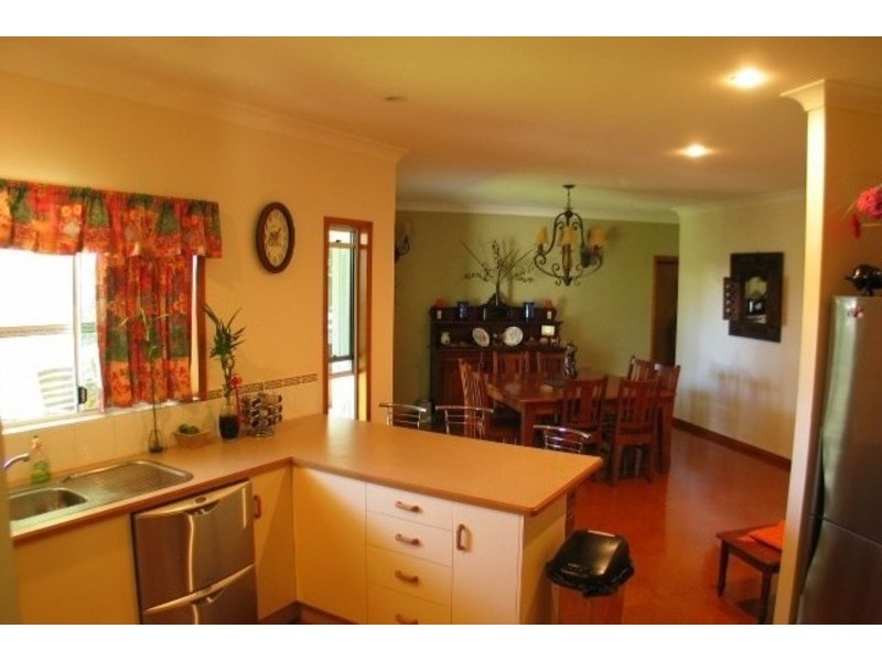 18 Brighton Road, Bowen QLD 4805