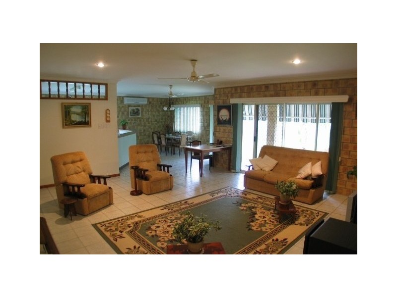 97 Gregory Street, Bowen QLD 4805