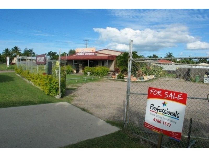 27 Don Street, Bowen QLD 4805