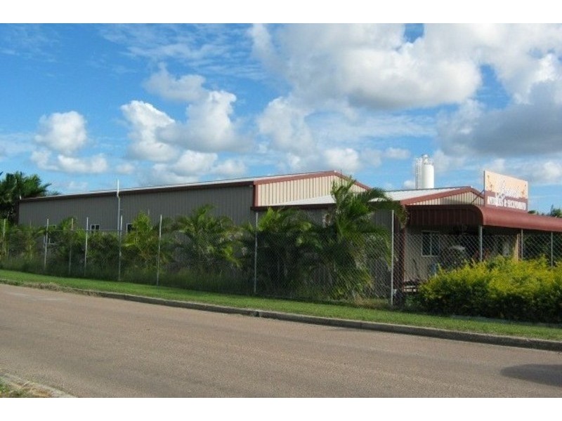 27 Don Street, Bowen QLD 4805