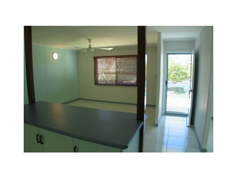 45 Holborne Street, Bowen QLD 4805