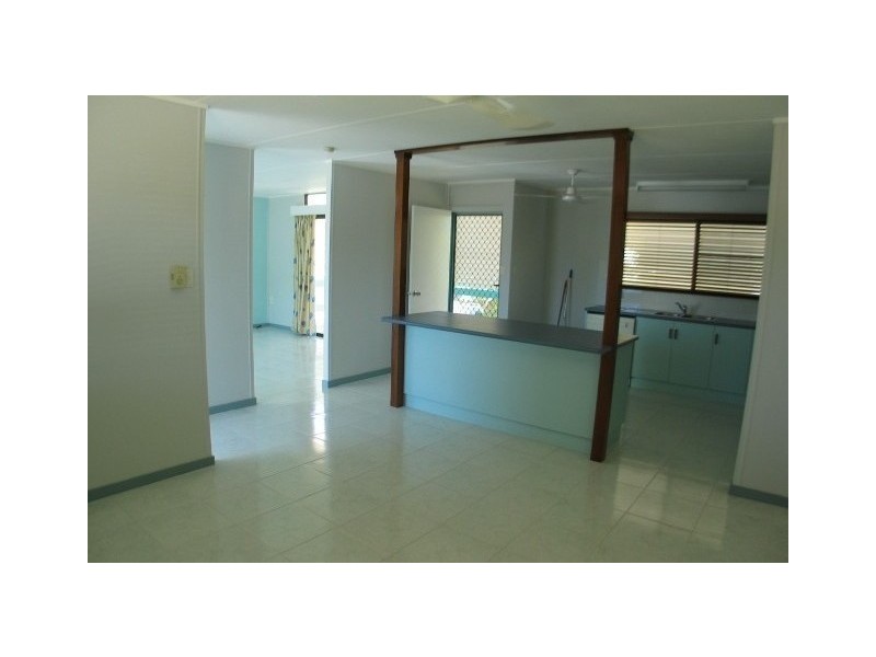 45 Holborne Street, Bowen QLD 4805