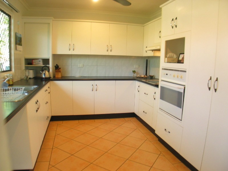 31 Coral Street, Bowen QLD 4805