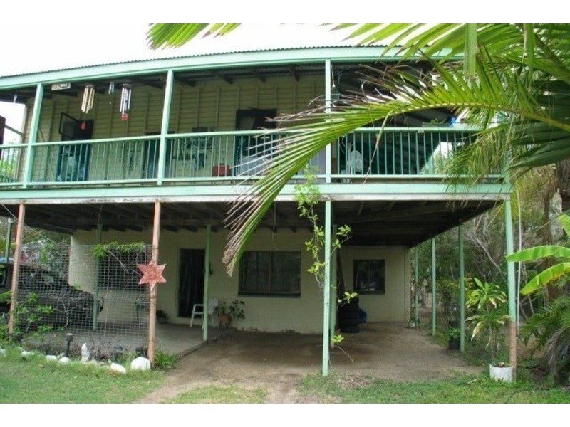 102 Powell Street, Bowen QLD 4805