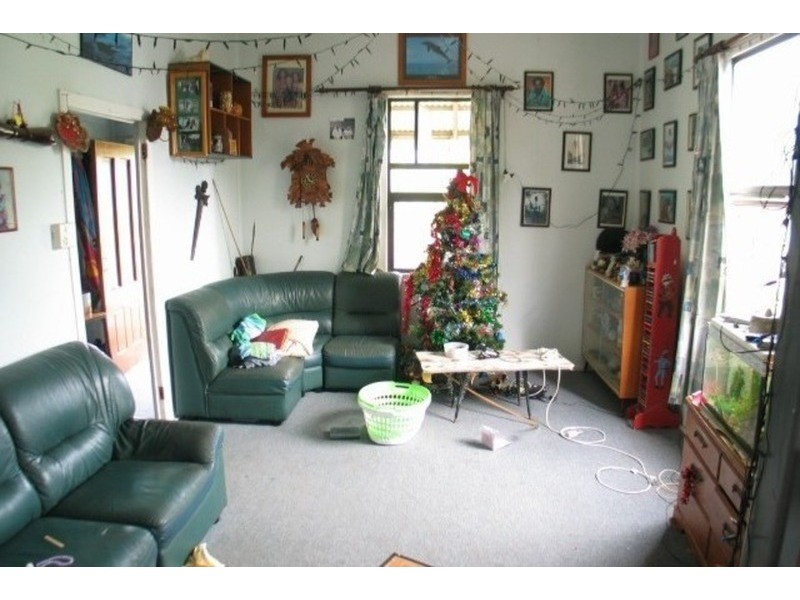 102 Powell Street, Bowen QLD 4805