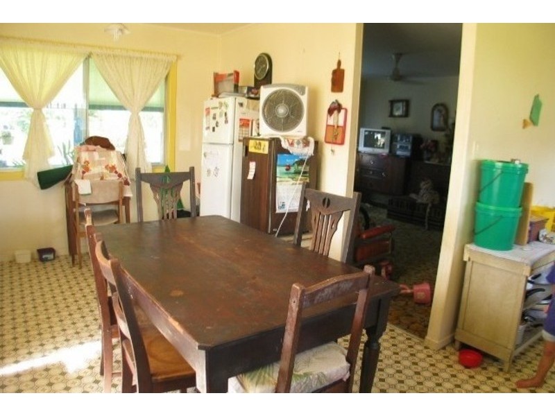 53 Lascelles Street, Bowen QLD 4805