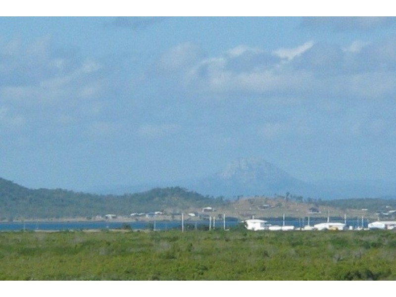 1/2 Lotus Lane, Bowen QLD 4805