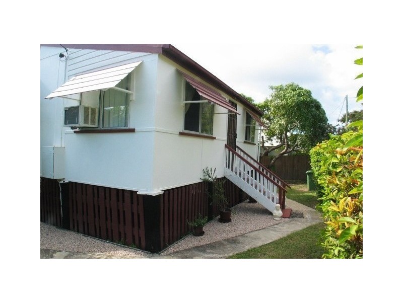 26 Reynolds Street, Bowen QLD 4805