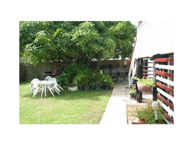 26 Reynolds Street, Bowen QLD 4805