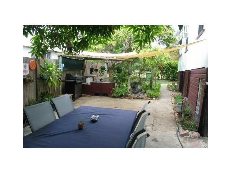 26 Reynolds Street, Bowen QLD 4805