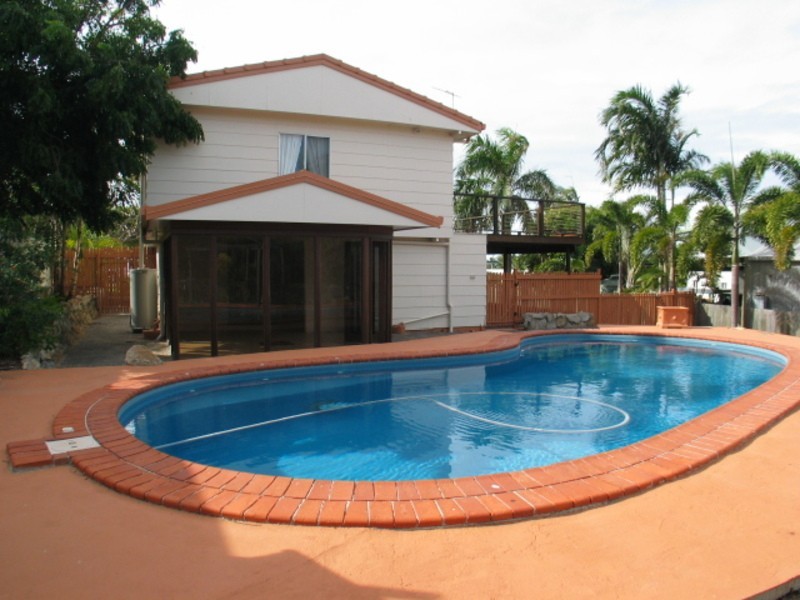 21 Rose Bay Road, Bowen QLD 4805