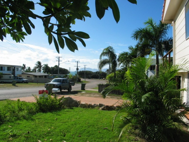 21 Rose Bay Road, Bowen QLD 4805
