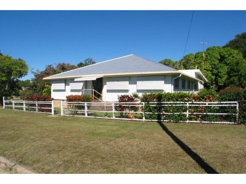 29 Leichhardt Street, Bowen QLD 4805