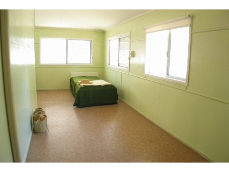 29 Leichhardt Street, Bowen QLD 4805