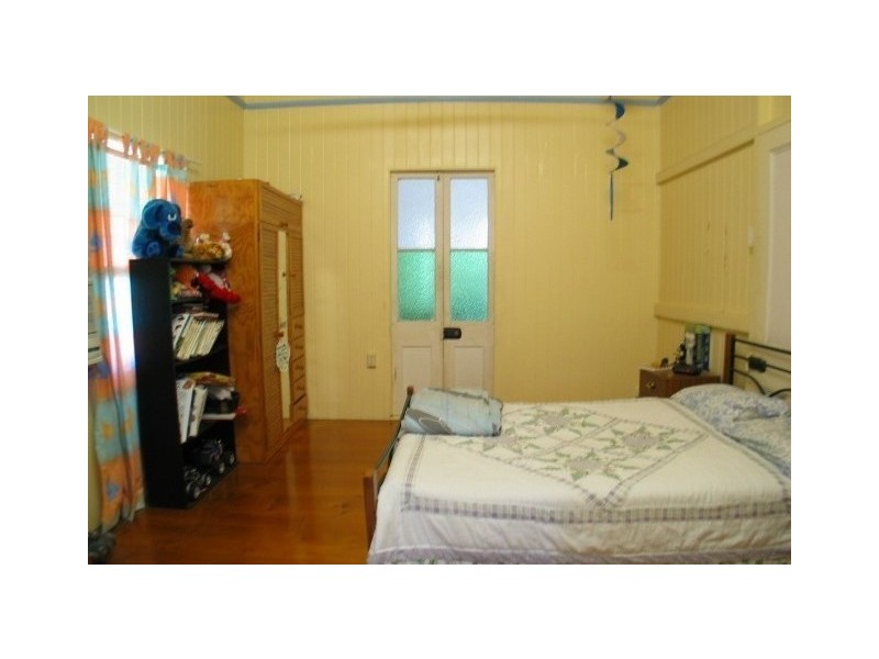 14 Leichhardt Street, Bowen QLD 4805