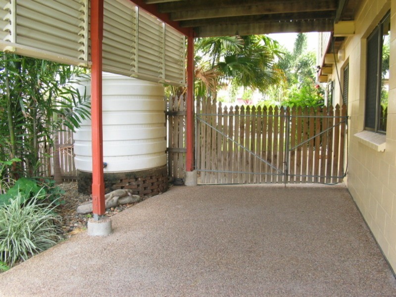 5 Sproule Street, Bowen QLD 4805