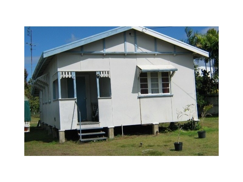 31 Field Street, Bowen QLD 4805